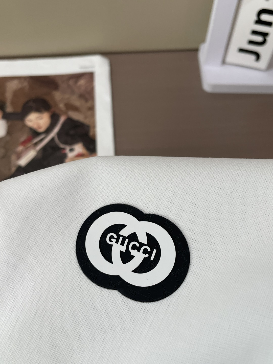 Gucc 2026春夏新款首发专柜最新款短袖圆领T恤 高端订制 设计前卫时尚！品牌logo重工艺设计 高