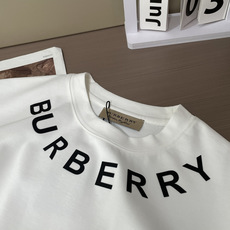 Bur 2026春夏新款首发专柜最新款短袖圆领T恤 高端订制 设计前卫时尚!品牌logo重工艺设计 高端 Bur 2026春夏新款首发专柜最新款短袖圆领T恤 高端订制 设计前卫时尚!品牌logo重工艺设计 高端