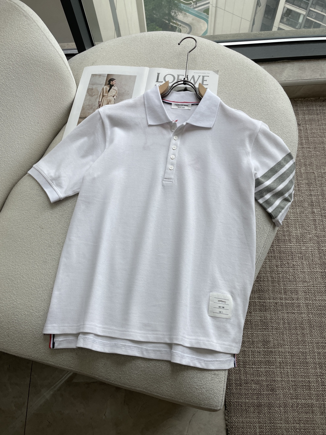 Thom Browne 经典四道杠Polo衫｜不费力的高级感真正的优雅，从不需要刻意张扬。这件Thom 