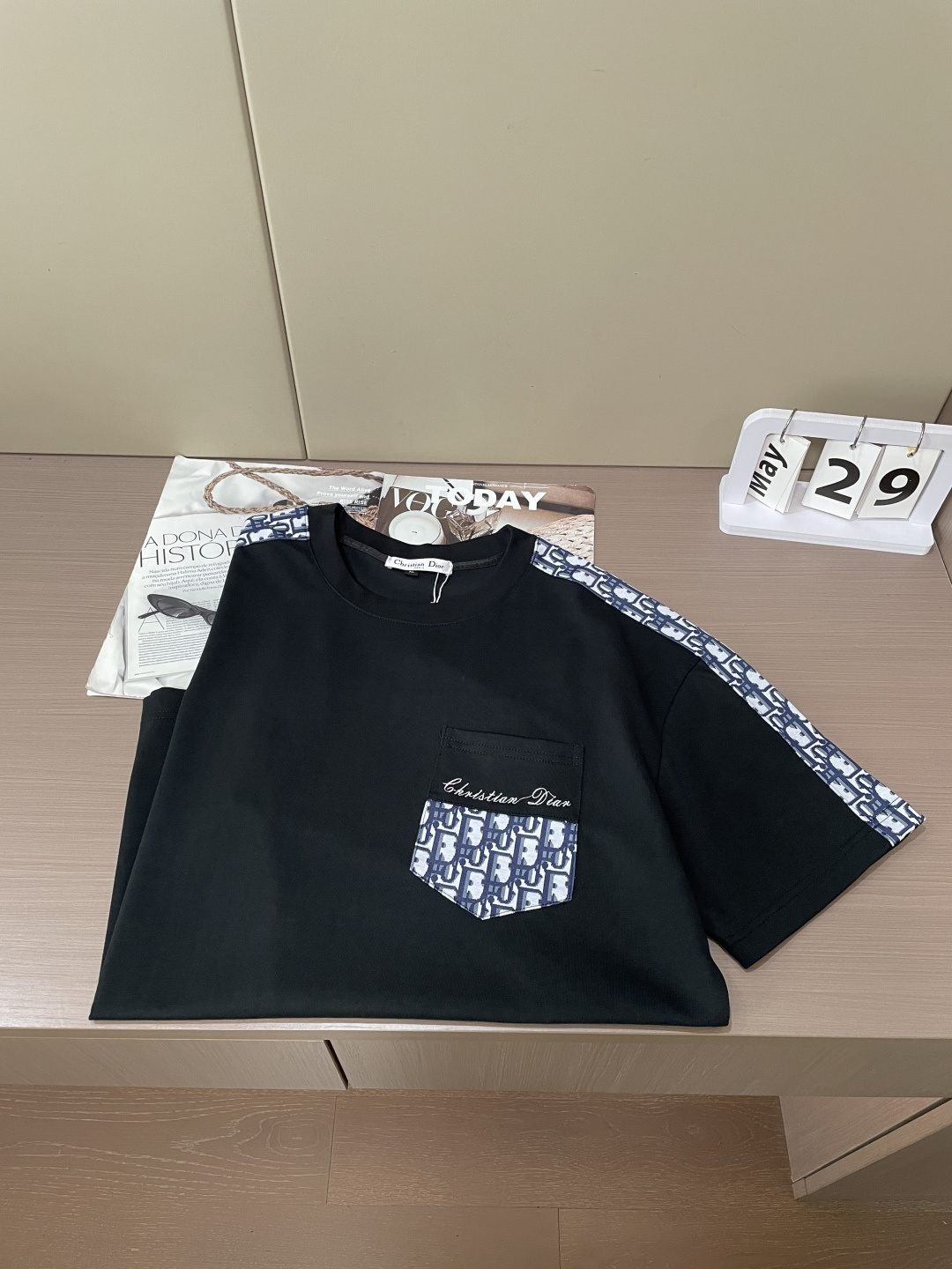 D奥 圆领短袖短裤套装 半袖套装顶级版本贸易公司渠道订单，海外精品独家限定发售，经典即永恒，入手绝对值的