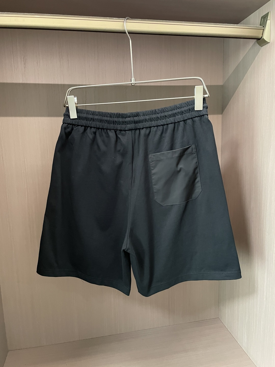 Prad 翻领短袖短裤套装 半袖套装顶级版本贸易公司渠道订单，海外精品独家限定发售，经典即永恒，入手绝对