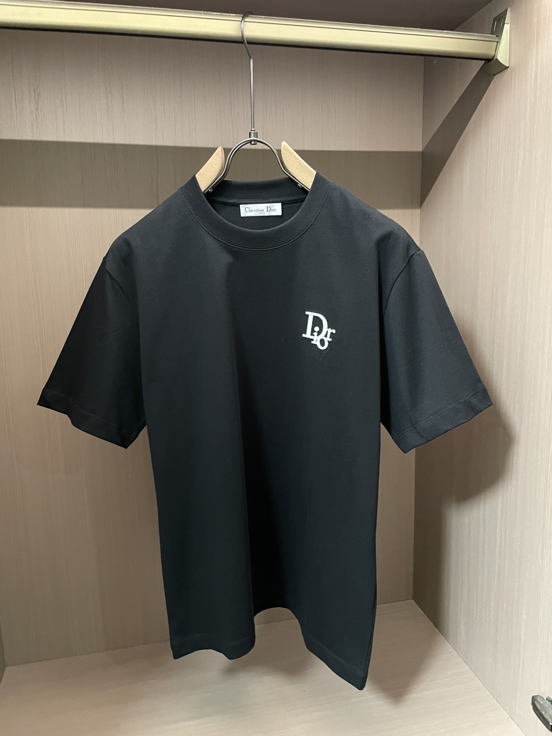 D奥 官网同款 官网同款 官网同款⚠️重磅推荐！2026ss夏装新品 专柜在售 最新系列图案logo短袖