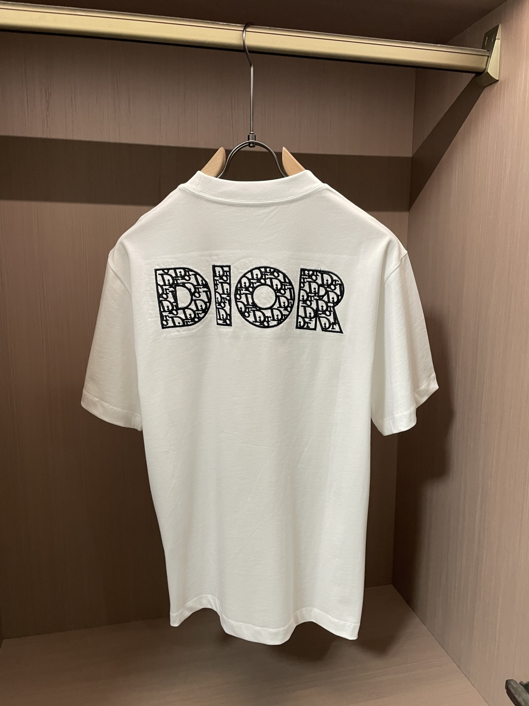 D奥 官网同款 官网同款 官网同款⚠️重磅推荐！2026ss夏装新品 专柜在售 最新系列图案logo短袖