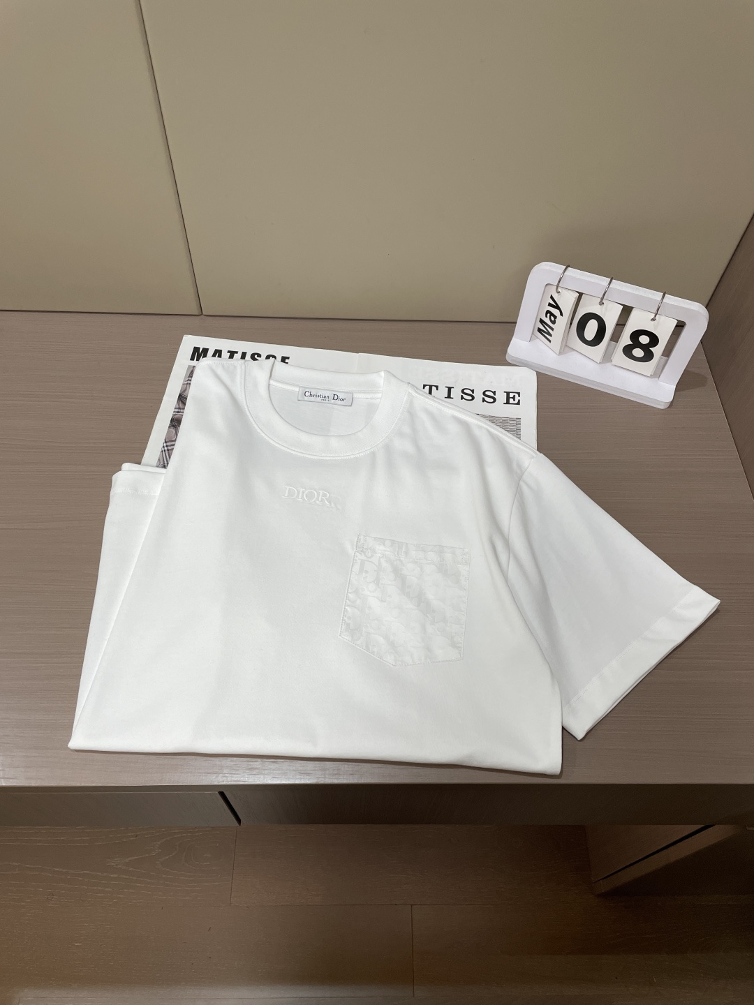 D奥 官网同款 官网同款 官网同款⚠️重磅推荐！2026ss夏装新品 专柜在售 最新系列图案logo短袖