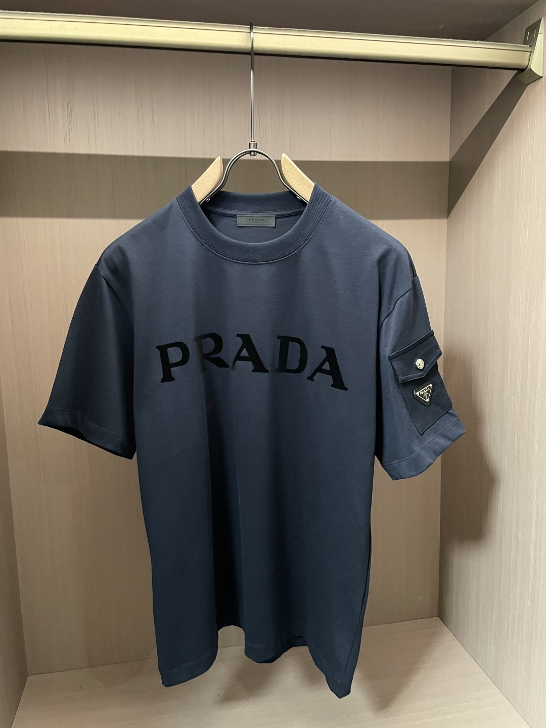 Prad 官网同款 官网同款 官网同款⚠️重磅推荐！2026ss夏装新品 专柜在售 最新系列图案logo