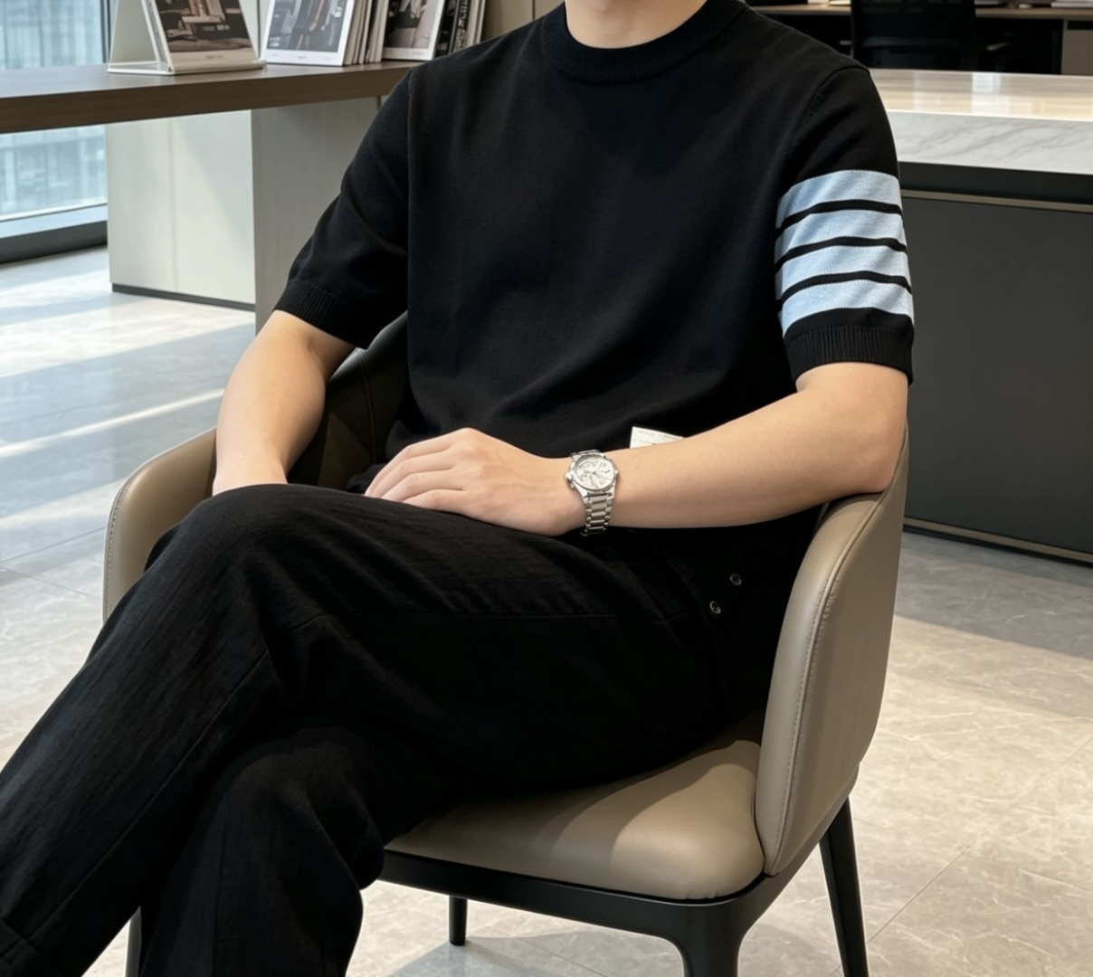 TB 2026ss夏季新品男士针织圆领短袖衫！独家首发 采用纤维超细与高弹的伊力特纱线织造而成，质感与纹