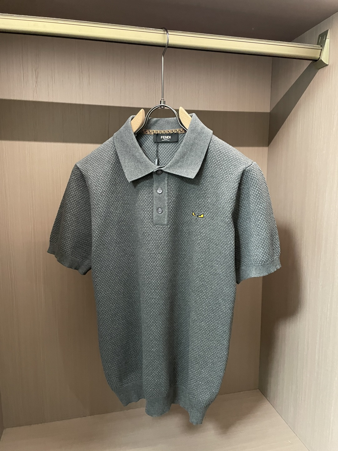 FD 2026ss夏季新品男士针织翻领短袖衫！独家首发 采用纤维超细与高弹的伊力特纱线织造而成，质感与纹