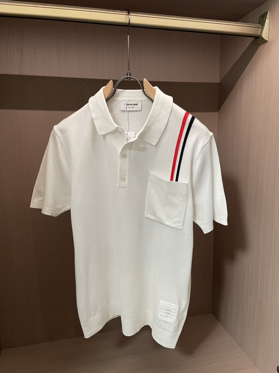 TB 2026ss夏季新品男士针织翻领短袖衫！独家首发 采用纤维超细与高弹的伊力特纱线织造而成，质感与纹