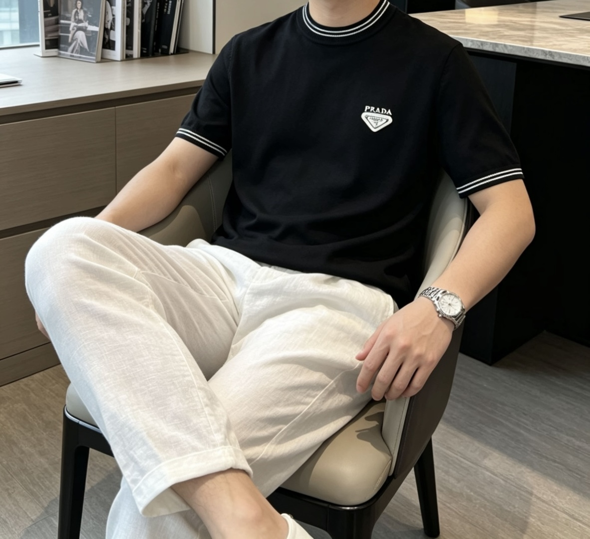 Prad 2026ss夏季新品男士针织圆领短袖衫！独家首发 采用纤维超细与高弹的伊力特纱线织造而成，质感