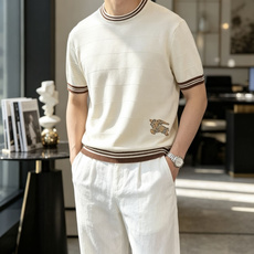 Bur 2026ss夏季新品男士针织圆领短袖衫!独家首发 采用纤维超细与高弹的伊力特纱线织造而成,质感与 Bur 2026ss夏季新品男士针织圆领短袖衫!独家首发 采用纤维超细与高弹的伊力特纱线织造而成,质感与