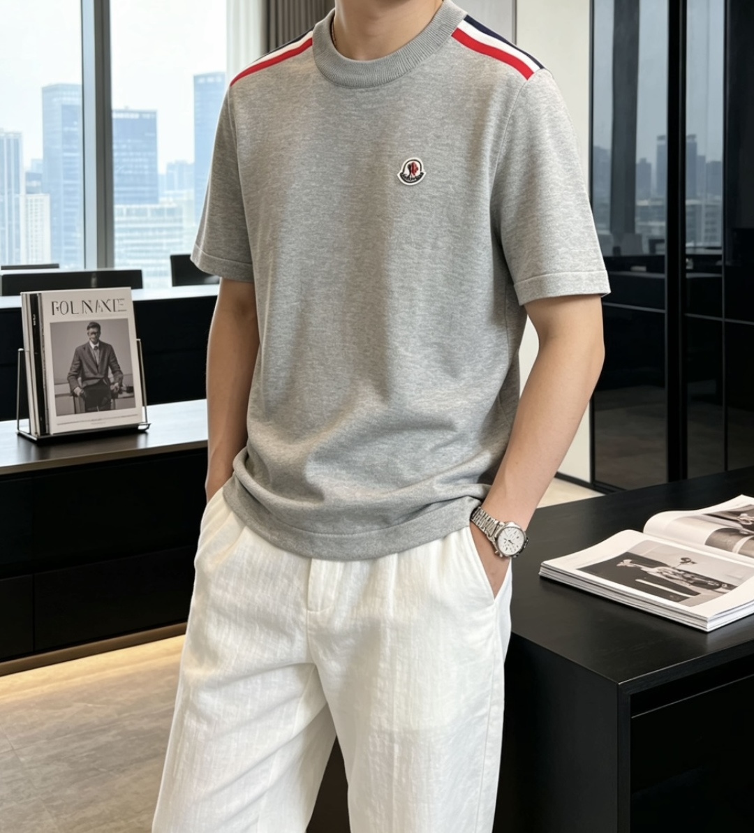 蒙口 2026ss夏季新品男士针织圆领短袖衫！独家首发 采用纤维超细与高弹的伊力特纱线织造而成，质感与纹