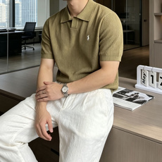 拉夫劳伦 2026ss夏季新品男士针织翻领短袖衫!独家首发 采用纤维超细与高弹的伊力特纱线织造而成,质感 拉夫劳伦 2026ss夏季新品男士针织翻领短袖衫!独家首发 采用纤维超细与高弹的伊力特纱线织造而成,质感
