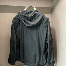 始祖鸟轻量防晒套装|黑/浅灰双色整套上新连帽防晒外套+工装短裤成套搭配,户外通勤一套搞定超薄抗撕裂速干面 始祖鸟轻量防晒套装|黑/浅灰双色整套上新连帽防晒外套+工装短裤成套搭配,户外通勤一套搞定超薄抗撕裂速干面