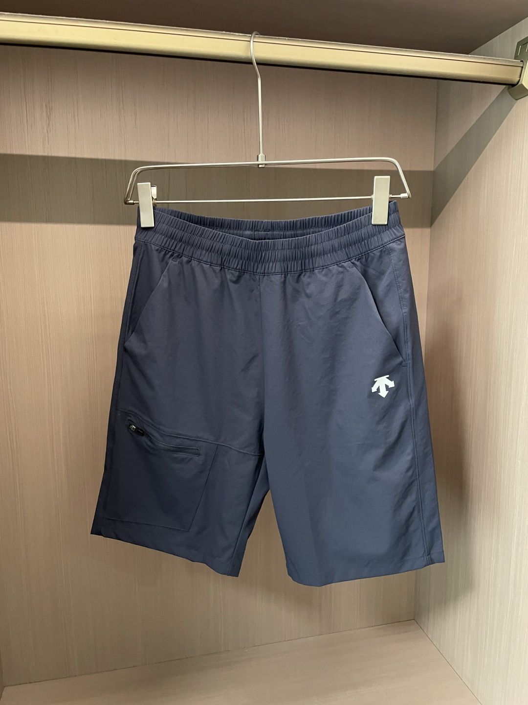 迪桑特 26新品短裤 冰感速干面料，夏日体感直降3℃采用高弹冰丝速干面料，触感丝滑凉感，上身自带降温bu