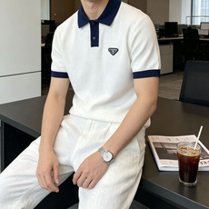 Prad 2026ss夏季新品男士针织翻领短袖衫!独家首发 采用纤维超细与高弹的伊力特纱线织造而成,质感 Prad 2026ss夏季新品男士针织翻领短袖衫!独家首发 采用纤维超细与高弹的伊力特纱线织造而成,质感
