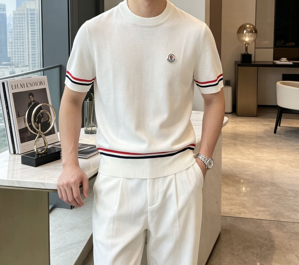 蒙口 2026ss夏季新品男士针织圆领短袖衫！独家首发 采用纤维超细与高弹的伊力特纱线织造而成，质感与纹