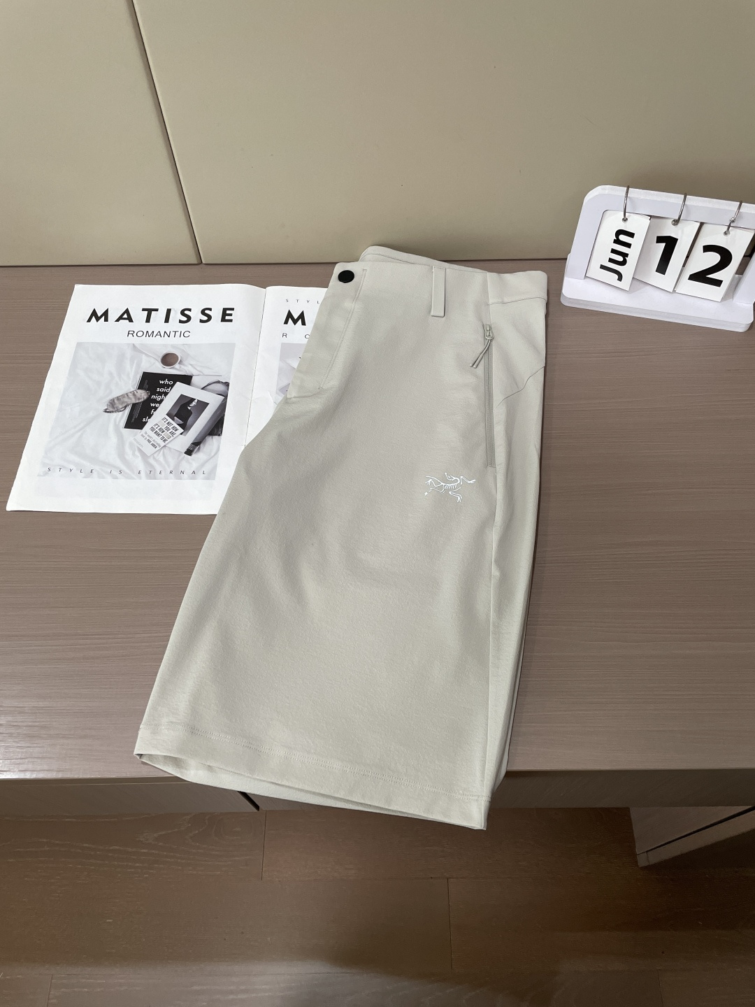 鸟家 26新品短裤  冰感速干面料，夏日体感直降3℃ 采用高弹冰丝速干面料，触感丝滑凉感，上身自带降温buff，告别夏日