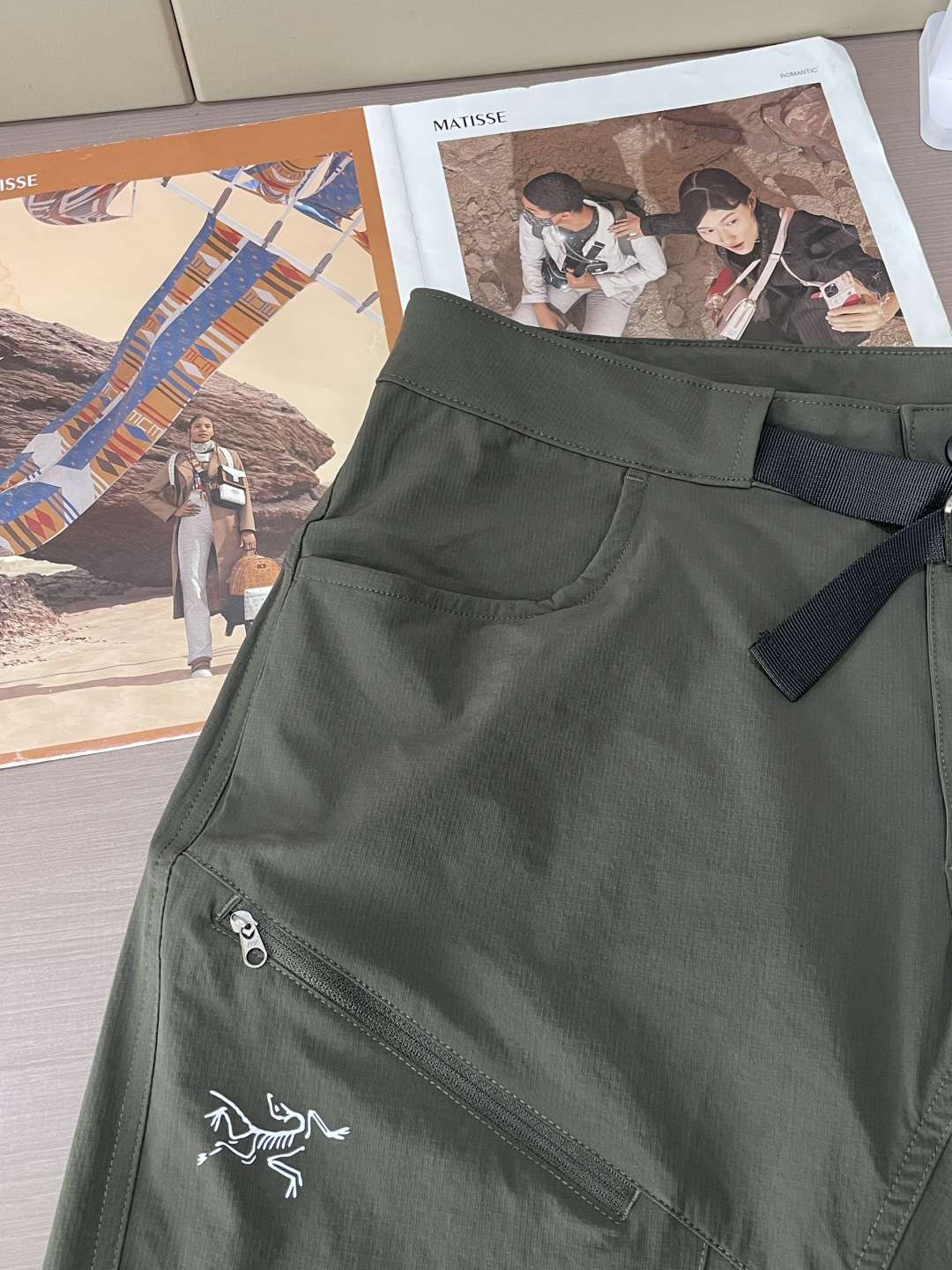 鸟家 26新品短裤 冰感速干面料,夏日体感直降3℃ 采用高弹冰丝速干面料,触感丝滑凉感,上身自带降温buff,告别夏日 鸟家 26新品短裤 冰感速干面料,夏日体感直降3℃ 采用高弹冰丝速干面料,触感丝滑凉感,上身自带降温buff,告别夏日