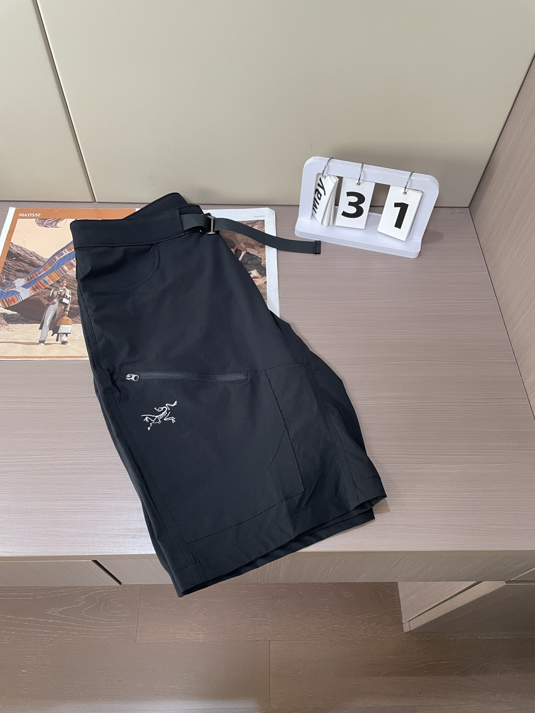 鸟家 26新品短裤  冰感速干面料，夏日体感直降3℃ 采用高弹冰丝速干面料，触感丝滑凉感，上身自带降温buff，告别夏日