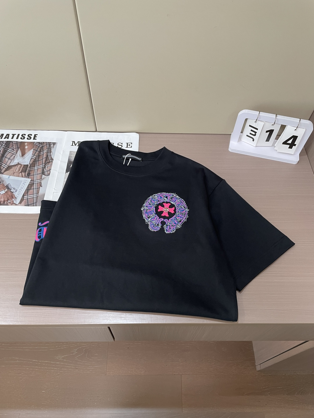 ·   克罗心 官网同款 官网同款 官网同款⚠️ 重磅推荐！2026ss夏装新品 专柜在售 最新系列图案logo短袖T恤