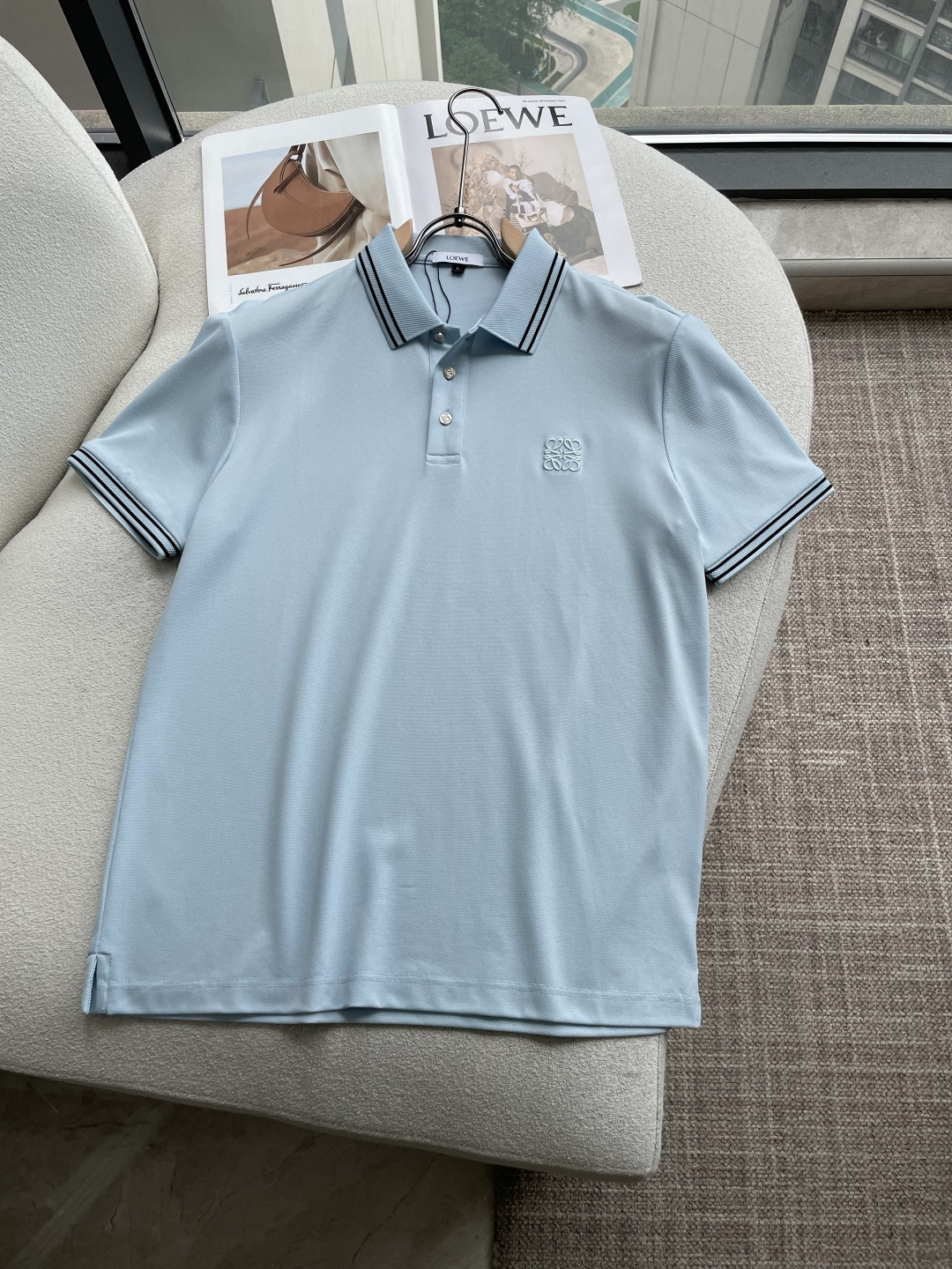 Loewe 2026春夏 官网同步 熟男 轻熟男 最爱款式 经典大气百搭商务休闲Polo领T恤 采用进口双丝光珠地棉面料