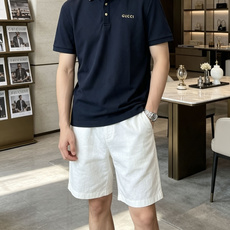 Gucc 2026春夏 官网同步 熟男 轻熟男 最爱款式 经典大气百搭商务休闲Polo领T恤 采用进口双丝光珠地棉面料 Gucc 2026春夏 官网同步 熟男 轻熟男 最爱款式 经典大气百搭商务休闲Polo领T恤 采用进口双丝光珠地棉面料