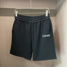 Loewe 2026夏季短裤!百搭松紧腰休闲五分裤!松紧腰 两侧插袋 面料采用客供定织高支纯棉料,上身透气,柔软亲肤,手 Loewe 2026夏季短裤!百搭松紧腰休闲五分裤!松紧腰 两侧插袋 面料采用客供定织高支纯棉料,上身透气,柔软亲肤,手