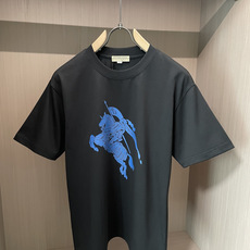 Bur 2026春夏款/官网同步 面料采用重磅纯棉精梳棉面料,OS宽松版型,上身版型超正!日常百搭,衣橱必备单品! 尺 Bur 2026春夏款/官网同步 面料采用重磅纯棉精梳棉面料,OS宽松版型,上身版型超正!日常百搭,衣橱必备单品! 尺
