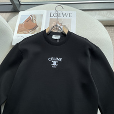 Celine 2026秋冬专柜新款 时尚休闲打底衫长袖T恤,精选进口高密度双面拉架棉面料,精致原版logo打造,舒适性与 Celine 2026秋冬专柜新款 时尚休闲打底衫长袖T恤,精选进口高密度双面拉架棉面料,精致原版logo打造,舒适性与