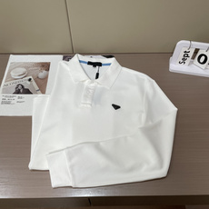 26Fw秋冬季节出品新品 Prad 男士高端成衣系列时尚轻奢经典时尚翻领长袖!纯色系列新款Polo衫,轻奢商务休闲气质高 26Fw秋冬季节出品新品 Prad 男士高端成衣系列时尚轻奢经典时尚翻领长袖!纯色系列新款Polo衫,轻奢商务休闲气质高