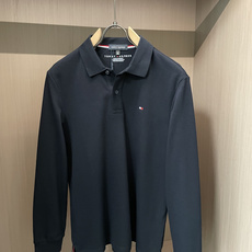 26Fw秋冬季节出品新品 TOMMY 男士高端成衣系列时尚轻奢经典时尚翻领长袖!纯色系列新款Polo衫,轻奢商务休闲气质 26Fw秋冬季节出品新品 TOMMY 男士高端成衣系列时尚轻奢经典时尚翻领长袖!纯色系列新款Polo衫,轻奢商务休闲气质
