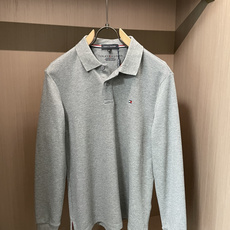 26Fw秋冬季节出品新品 TOMMY 男士高端成衣系列时尚轻奢经典时尚翻领长袖!纯色系列新款Polo衫,轻奢商务休闲气质 26Fw秋冬季节出品新品 TOMMY 男士高端成衣系列时尚轻奢经典时尚翻领长袖!纯色系列新款Polo衫,轻奢商务休闲气质