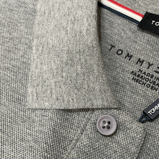 26Fw秋冬季节出品新品 TOMMY 男士高端成衣系列时尚轻奢经典时尚翻领长袖!纯色系列新款Polo衫,轻奢商务休闲气质 26Fw秋冬季节出品新品 TOMMY 男士高端成衣系列时尚轻奢经典时尚翻领长袖!纯色系列新款Polo衫,轻奢商务休闲气质