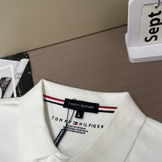 26Fw秋冬季节出品新品 TOMMY 男士高端成衣系列时尚轻奢经典时尚翻领长袖!纯色系列新款Polo衫,轻奢商务休闲气质 26Fw秋冬季节出品新品 TOMMY 男士高端成衣系列时尚轻奢经典时尚翻领长袖!纯色系列新款Polo衫,轻奢商务休闲气质