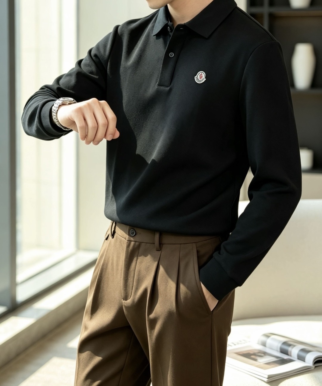 26FW秋冬｜Moncler男士长袖Polo衫 三色可选｜卡其/橙红/黑色 甄选高支珠地棉面料，触感细腻挺括，透气亲肤，