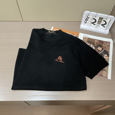 Loro Piana 1966ss秋冬打底新品男士针织短袖衫!独家首发 采用纤维超细与高弹的伊力特纱线织造而成,质感与纹 Loro Piana 1966ss秋冬打底新品男士针织短袖衫!独家首发 采用纤维超细与高弹的伊力特纱线织造而成,质感与纹