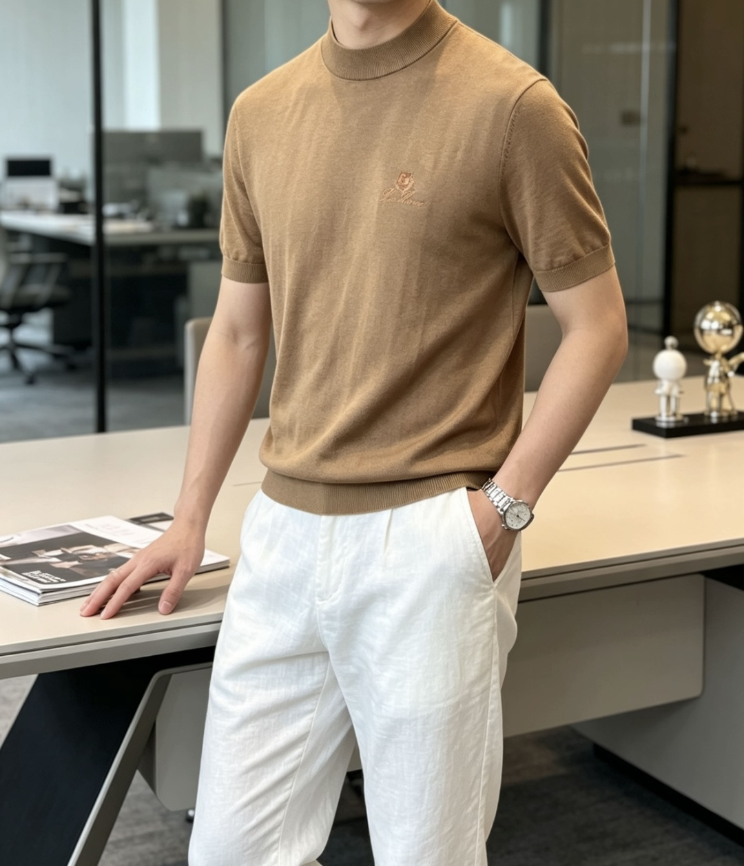 Loro Piana 1966ss秋冬打底新品男士针织短袖衫！独家首发 采用纤维超细与高弹的伊力特纱线织造而成，质感与纹