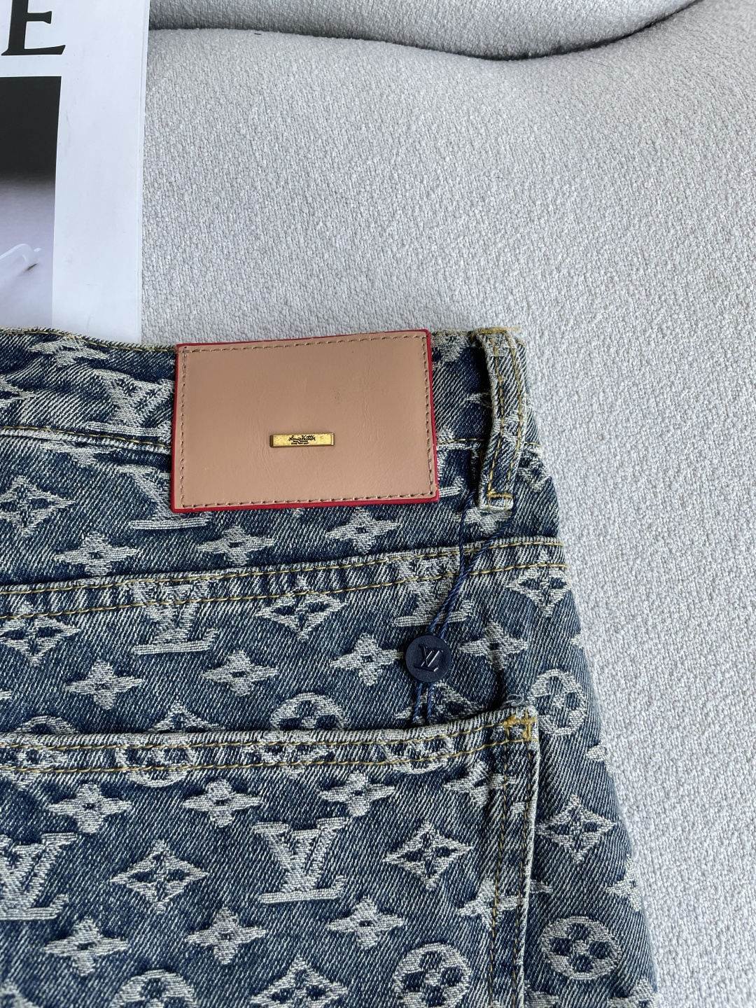 Lv 原版1:1顶级版本，追求品质的，可以入手，好货只有一批 尺码30-36 