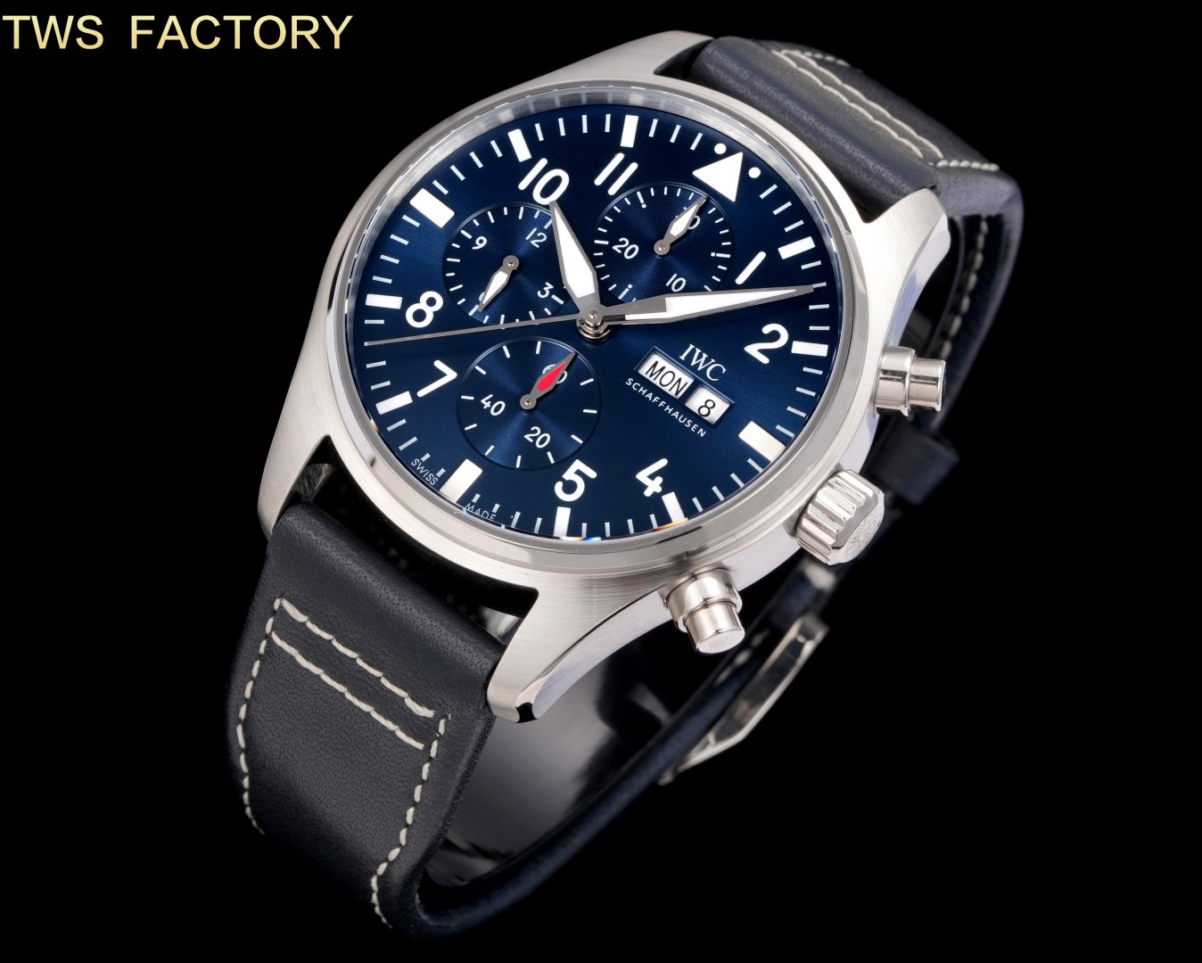 “New IWC Pilot IW388108 Watch: Titanium Effect, 7750 Movement, Horse Oil Green Trend – Complete Review” - 图片 3