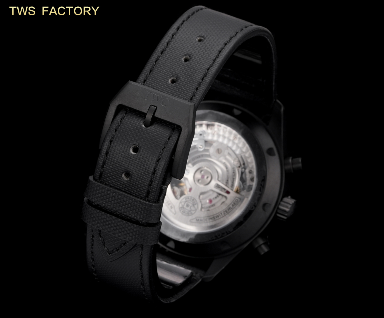 “Titanium Effect: IWC New Pilot IW388108 Watch Review and Features” - 图片 9