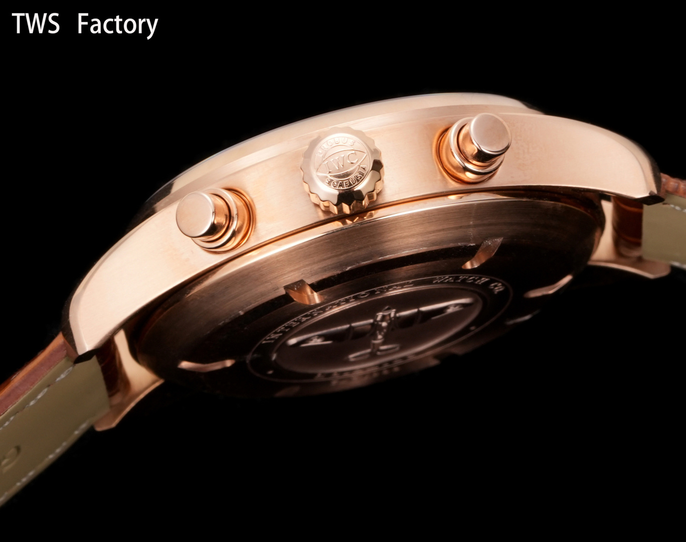 IWC Pilot’s Firefighter Watch Review: White 3680, Gold 3910, Swiss-Made with Premium Features - 图片 9