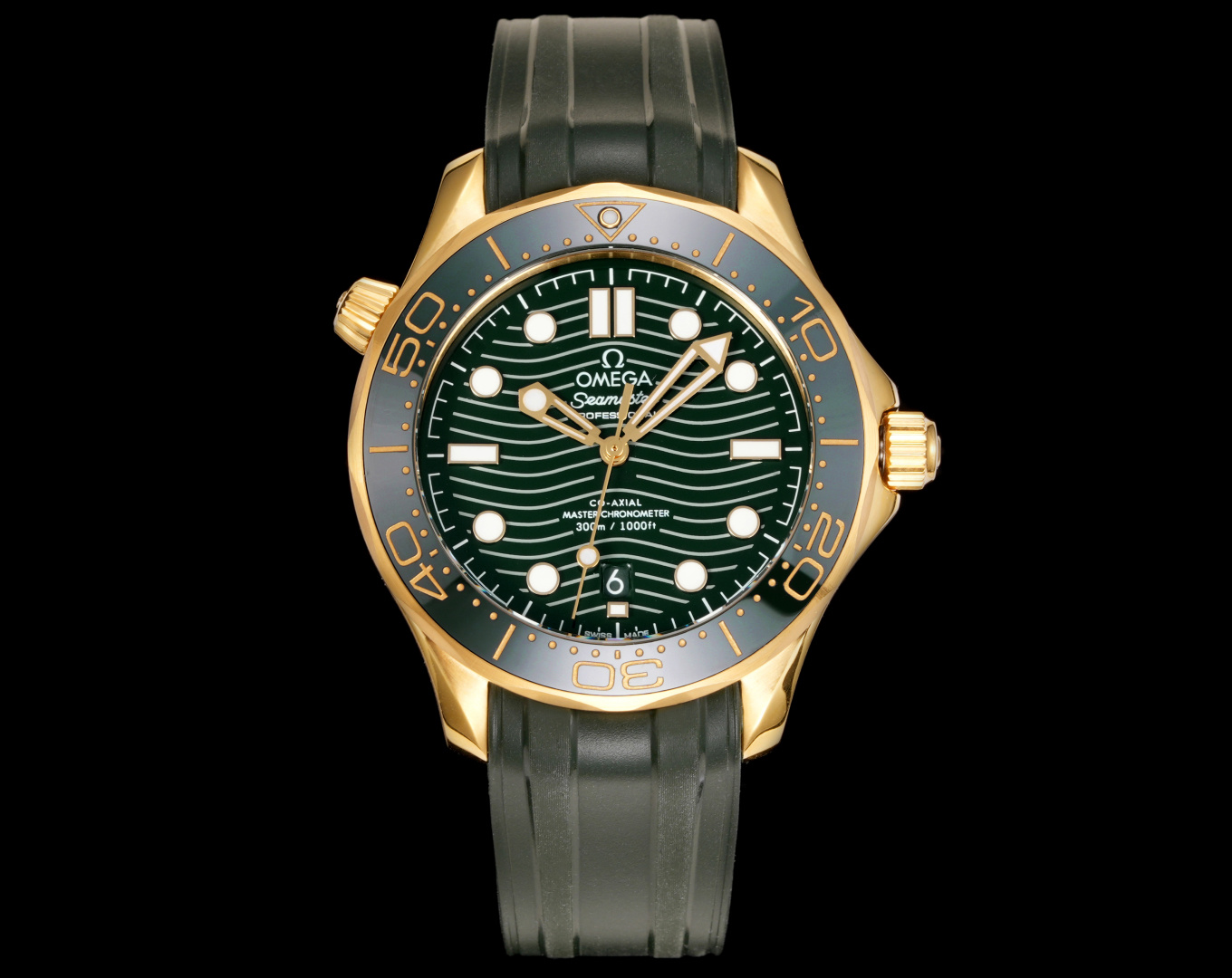 NO:586088,OVS Factoty's new product, brand new seahorse rice, stable electroplating layer, does not fade, 42 mm seahorse rice suitable for Chinese wrists. Light and luxurious grass green, comparable to labor green Jindi, a masterpiece of ingenuity. Welcome to taste this product produced by OVS. It must be a high-quality product.19860909OVS Factoty新品 全新海马米,稳定电镀层,不掉色,42 毫米适合中国手腕的海马米.轻奢青草绿,媲美劳力绿金迪,匠心巨作 欢迎品鉴 OVS出品 必属精品,,Watch