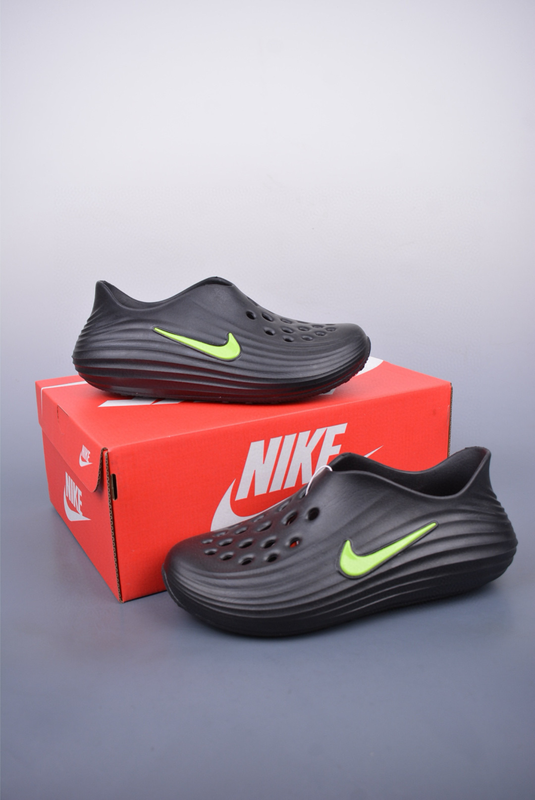 120 Nike ReactX Rejuven8 耐克夏日穿搭凉鞋 HV5060-003
