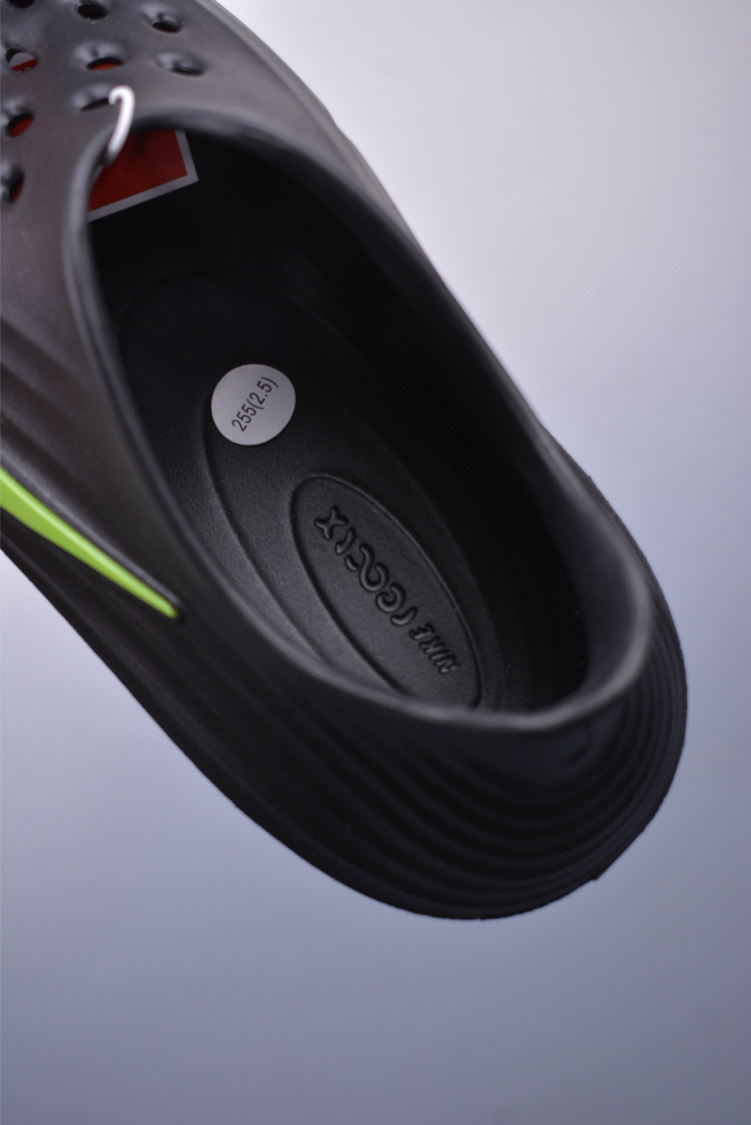 120 Nike ReactX Rejuven8 耐克夏日穿搭凉鞋 HV5060-003