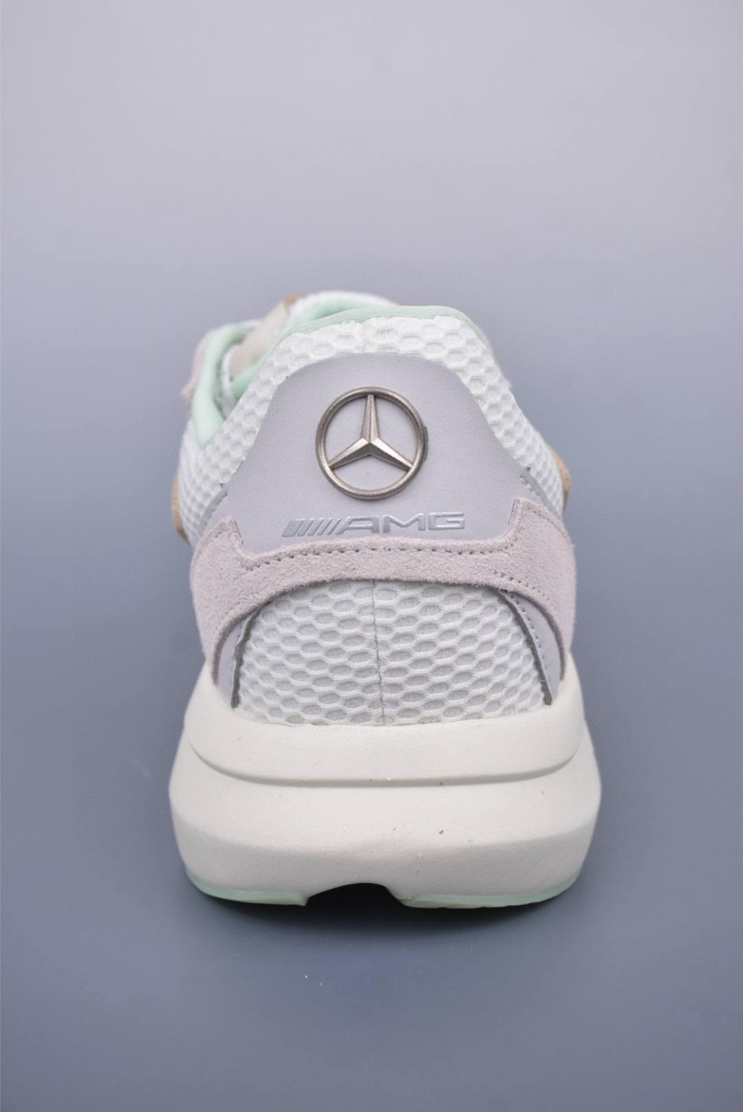 180 Adidas Lightblaze 阿迪透气跑步鞋 麂皮网面拼接 JP8363