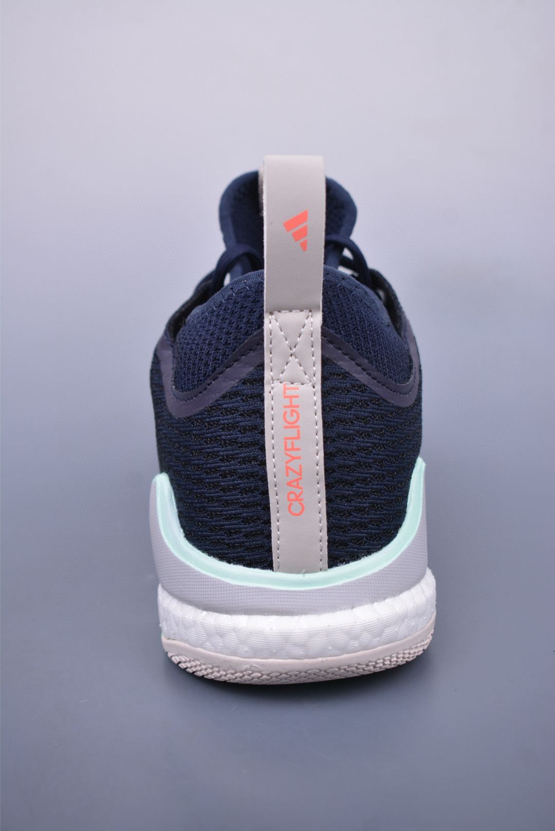 ADIDAS CRAZYFLIGHT MID 运动鞋 记忆回弹BOOST真爆大底 运动排球鞋 IG3971