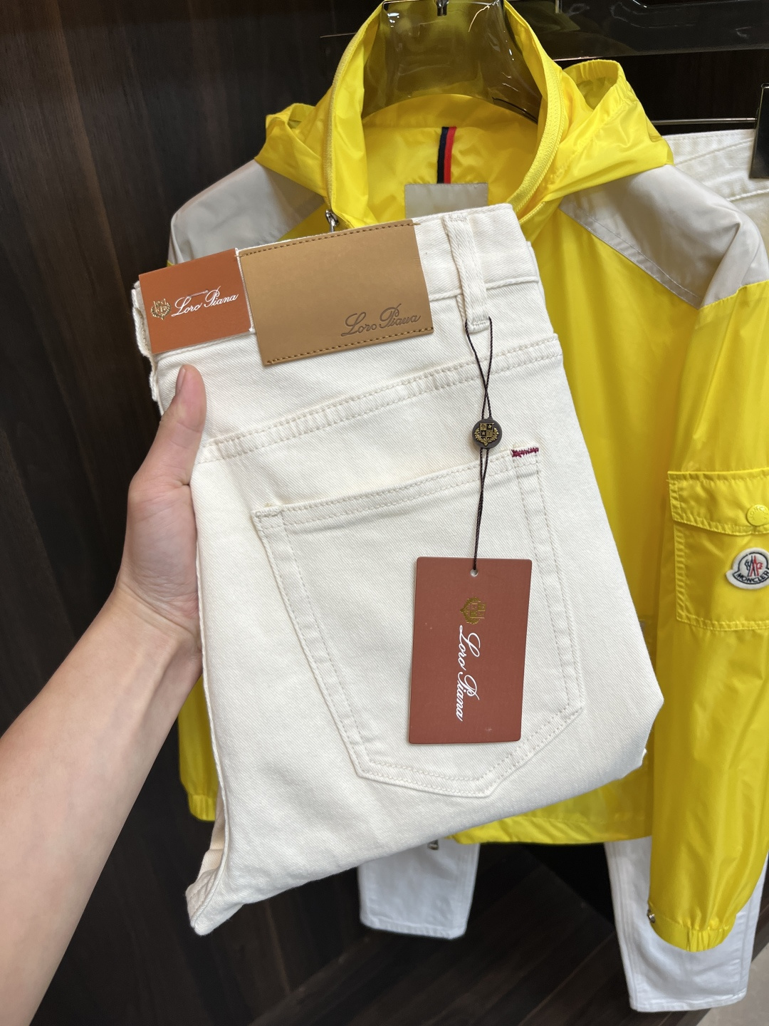 NO:123593,The main recommendation is LP exclusively for new models of LP trendy men's fashionable casual pants in the spring, new styles of autumn and winter pants, high-end European version original single trendy fashionable casual pants, high breathability and comfort, impeccable details, brand element design concept, reflecting high quality. It presents casual cut, and the upper body style is excellent!  Number of codes 29-38 H new model first release, loro piana, alexander wang19860909主推 LP 开春独家专供新款LP潮男时尚休闲裤,秋冬新款裤子 高端欧版原单潮流时尚休闲裤子 透气舒适度高,细节无可挑剔,品牌元素设计理念,体现高品质.呈现休闲裁剪,上身版型超赞！ 码数29-38 H新款首发,,loro piana,alexander wang,Men's clothing