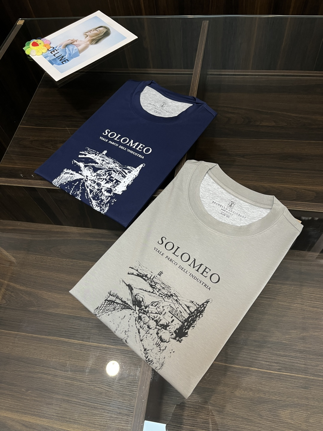 NO:131639,Mainly recommended Bc is exclusively available for spring new BC fashion casual round neck short sleeves, wide version high-density 320g pure cotton fabric, high-end needle embroidery, high-end European version original single T-shirt, trendy and fashionable casual half-sleeved, high breathable and comfortable, impeccable details, brand element design concept, reflecting high quality. It presents casual cut, and the upper body style is superb!  Number of codes 48-56 H new model first release, T-shirt,tees,t-shirt,alexander wang19860909主推 Bc 独家专供春季新款BC时尚休闲圆领短袖,阔版高密度320克纯棉面料,高级密针刺绣、高端欧版原单T恤,潮流时尚休闲半袖 透气舒适度高,细节无可挑剔,品牌元素设计理念,体现高品质.呈现休闲裁剪,上身版型超赞！码数48-56 H新款首发,,T-shirt,tees，t-shirt,alexander wang,Men's clothing