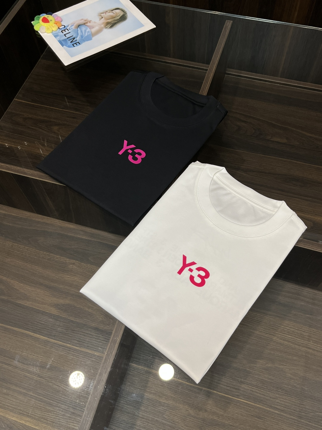 NO:131648,The main recommendation Y-3 is exclusively available for the new spring Y-3 fashionable and casual round neck short sleeves, wide version with high density 320 grams pure cotton fabric, high-end needle embroidery, high-end European version original single T-shirt, trendy and fashionable casual half-sleeved, high breathable and comfortable, impeccable details, brand element design concept, reflecting high quality. It presents casual cut, and the upper body style is superb!  Number of codes 48-56 H new model first release, T-shirt,tees,t-shirt,alexander wang19860909主推 Y-3 独家专供春季新款Y-3时尚休闲圆领短袖,阔版高密度320克纯棉面料,高级密针刺绣、高端欧版原单T恤,潮流时尚休闲半袖 透气舒适度高,细节无可挑剔,品牌元素设计理念,体现高品质.呈现休闲裁剪,上身版型超赞！码数48-56 H新款首发,,T-shirt,tees，t-shirt,alexander wang,Men's clothing