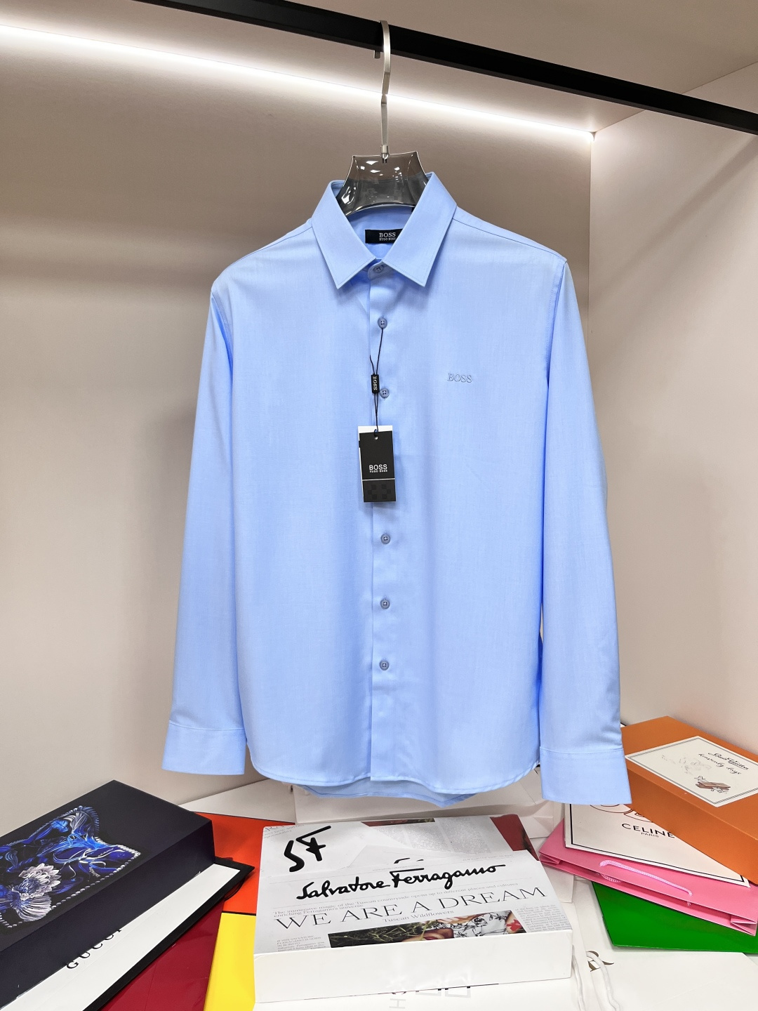 NO:141659,The main recommendation is Boss' new autumn and winter products to release Doctor's trendy casual shirts, defining high-end products, 3D three-dimensional version, close-fitting comfort, European standards for environmentally friendly dyeing, removing all heavy metals and microorganisms, and meeting international standards!  Chest embroidery small number of imported embroidery embroidery lines are clear and the details are full, and are manufactured by listed companies in OEM. Size M-3XL H is the first to be released, Shirts, alexander wang19860909主推 Boss 秋冬新品发布博士潮品休闲衬衫,定义高端产品 3D立体制版、贴身舒适,欧洲标准环保染色、去除所有重金属、微生物 达到国际标准！ 胸前绣花 少数量进口绣花绣制线路清晰、细节拉满,上市公司代工厂制造. 尺码M-3XL H新款首发,,shirts,alexander wang,Men's clothing